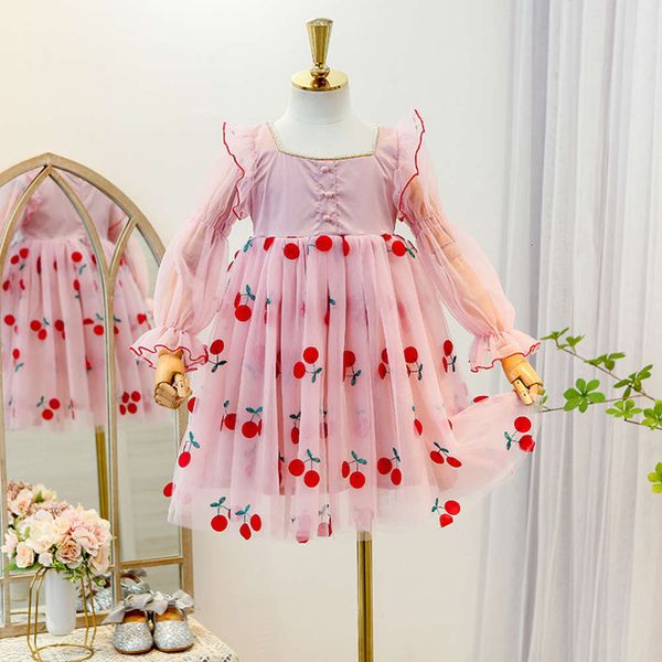 girls' 2021 new foreign style children's dress spring and autumn long sleeve netted princess skirt, White
girls' 2021 new foreign style children's dress spring and autumn long sleeve netted princess skirt, White
