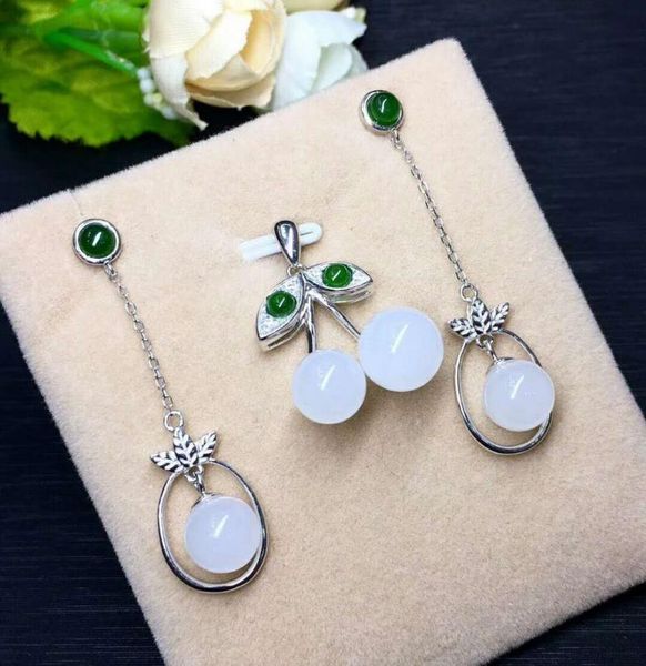 bracelet, earrings & necklace hetian baiyu silver inlay set qinghai material white jade h8#, Black
bracelet, earrings & necklace hetian baiyu silver inlay set qinghai material white jade h8#, Black