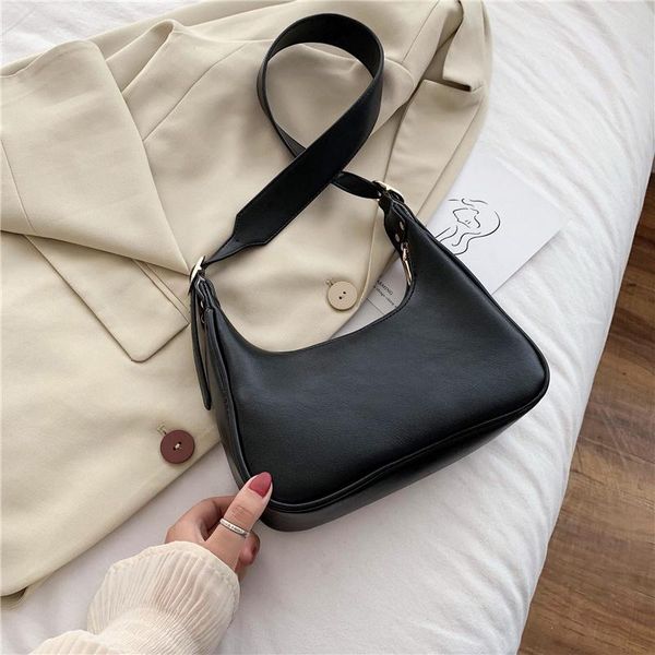 evening bags half moon design small pu leather crossbody for women 2021 luxury solid color shoulder handbags lady simple travel bag
evening bags half moon design small pu leather crossbody for women 2021 luxury solid color shoulder handbags lady simple travel bag