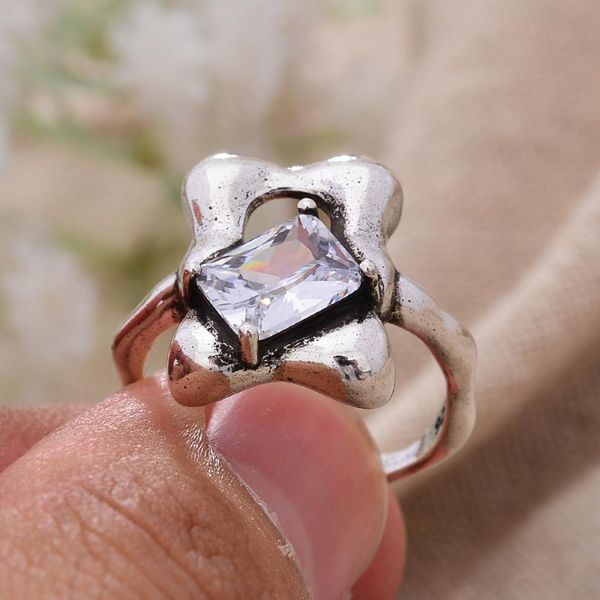 cluster rings 100% 925 sterling silver fashion irregular shape shiny cz zircon lady finger open for women birthday gift, Golden;silver
cluster rings 100% 925 sterling silver fashion irregular shape shiny cz zircon lady finger open for women birthday gift, Golden;silver
