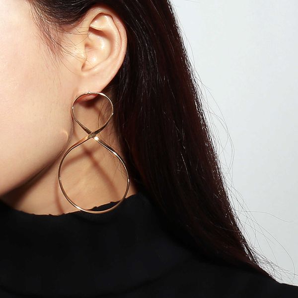 jewelry personality exaggeration street pat metal twist 8-word earrings women's b0377, Silver
jewelry personality exaggeration street pat metal twist 8-word earrings women's b0377, Silver