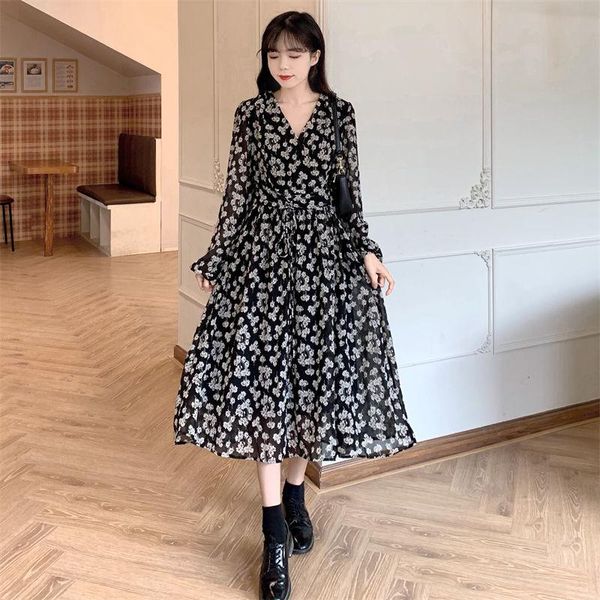 casual dresses spring french retro chic summer elegant vintage holiday dress clothes korea ladies v-neck lantern sleeve, Black;gray
casual dresses spring french retro chic summer elegant vintage holiday dress clothes korea ladies v-neck lantern sleeve, Black;gray