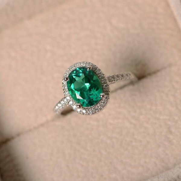 cluster rings european and american fashion luxury inlaid s925 sterling silver oval emerald ring color zircon ladies temperament jewelry, Golden;silver
cluster rings european and american fashion luxury inlaid s925 sterling silver oval emerald ring color zircon ladies temperament jewelry, Golden;silver