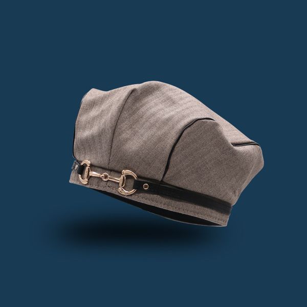 autumn winter solid metal buckle temperament is good to wear beret female british painter octagonal bud hat, Blue;gray
autumn winter solid metal buckle temperament is good to wear beret female british painter octagonal bud hat, Blue;gray
