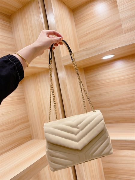 mini bags messenger key pouch rhombus letters high-end luxury simple western style classic one-shoulder handbag designer wallet backpack coi
mini bags messenger key pouch rhombus letters high-end luxury simple western style classic one-shoulder handbag designer wallet backpack coi