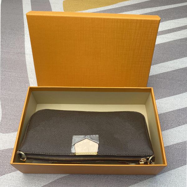 design handbag luxury 2021 new and old flower skin three in one wide strap women's single shoulder bag delivery
design handbag luxury 2021 new and old flower skin three in one wide strap women's single shoulder bag delivery