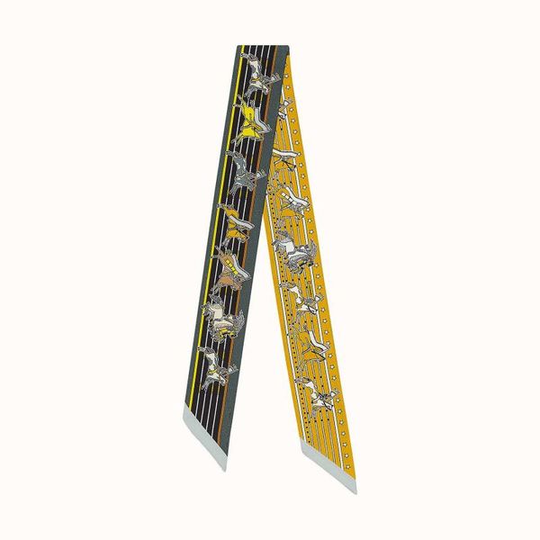 sigishir portney chief silk scarf multifunctional fashionable printed korean version tie handle ribbon lady silk scarf hairband, Blue;gray
sigishir portney chief silk scarf multifunctional fashionable printed korean version tie handle ribbon lady silk scarf hairband, Blue;gray
