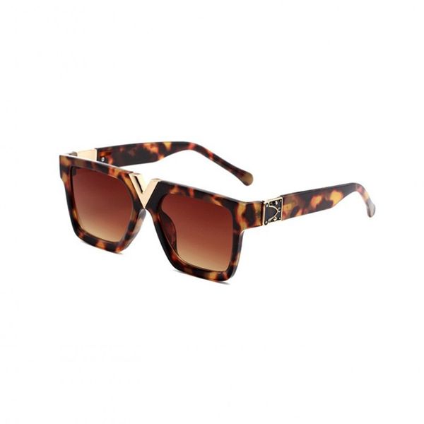 2371 designer sunglasses brand eyeglasses outdoor shades pc frame fashion classic lady luxury glasses mirrors for women man, White;black
2371 designer sunglasses brand eyeglasses outdoor shades pc frame fashion classic lady luxury glasses mirrors for women man, White;black