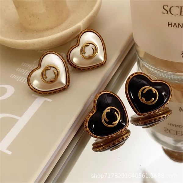 early autumn new classic ancient enamel love earrings old sense fine jewelry discount accessories w514, Golden;silver
early autumn new classic ancient enamel love earrings old sense fine jewelry discount accessories w514, Golden;silver