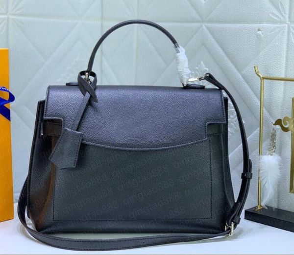 totes shoulder bags lockme ever women medium cowhide genuine leather stitching color handbags silver turn lock cross body bag m51395
totes shoulder bags lockme ever women medium cowhide genuine leather stitching color handbags silver turn lock cross body bag m51395
