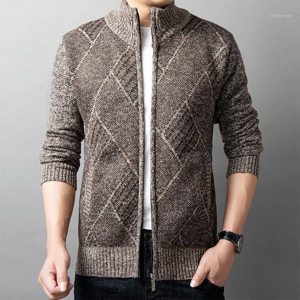 men's sweaters 2022 knit cardigan autumn stand collar zipper thick plaid brocade sweater, White;black
men's sweaters 2022 knit cardigan autumn stand collar zipper thick plaid brocade sweater, White;black