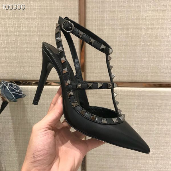 2021 good quality fashion women luxurys designers shoes designer sandals womens luxury high heels sandal dress shoess with box size 35-41 -h, Black
2021 good quality fashion women luxurys designers shoes designer sandals womens luxury high heels sandal dress shoess with box size 35-41 -h, Black