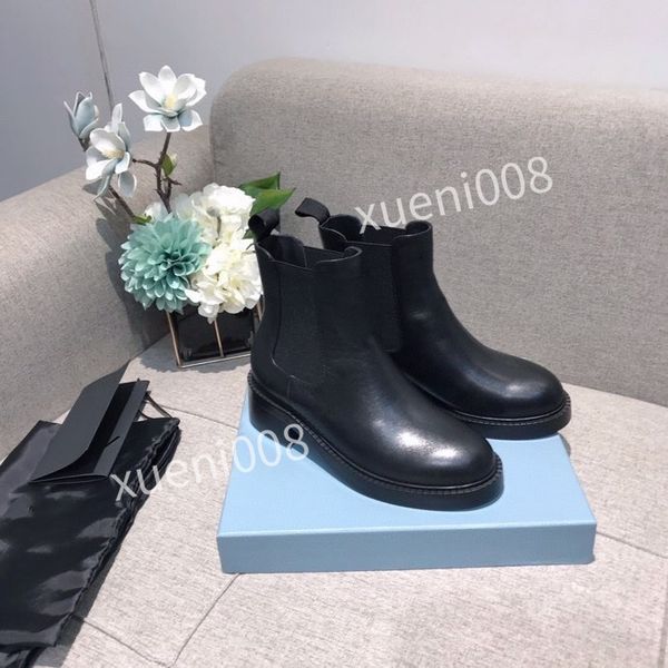 embroidered leather ankle boot with belt 35-40 luxury designer boots women fashion classic martin desert sneakers zh211019, Black
embroidered leather ankle boot with belt 35-40 luxury designer boots women fashion classic martin desert sneakers zh211019, Black