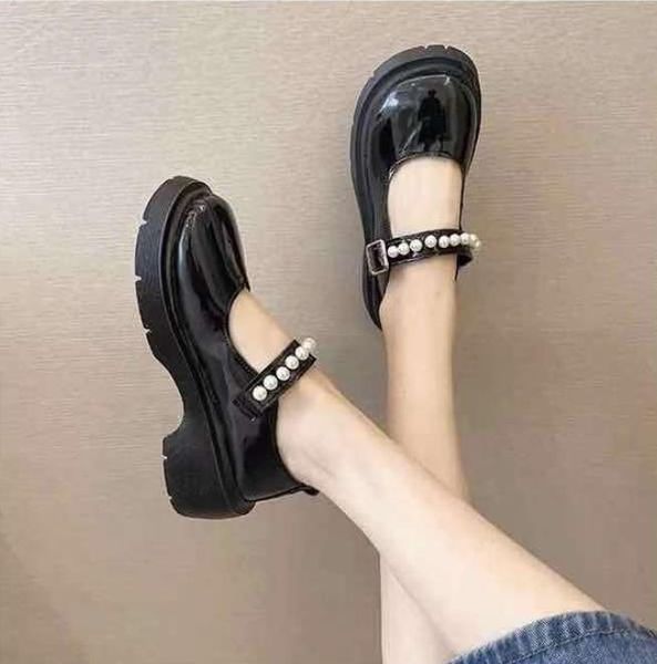 dress shoes 2021 spring women's low heels pearls mary janes ladies black lolita patent leather string bead platform
dress shoes 2021 spring women's low heels pearls mary janes ladies black lolita patent leather string bead platform