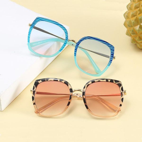 round sun glasses metal gafas uv400 fashion retro boy girls infant oculos baby oversized children big kids sunglasses cucai acpuc, White;black
round sun glasses metal gafas uv400 fashion retro boy girls infant oculos baby oversized children big kids sunglasses cucai acpuc, White;black
