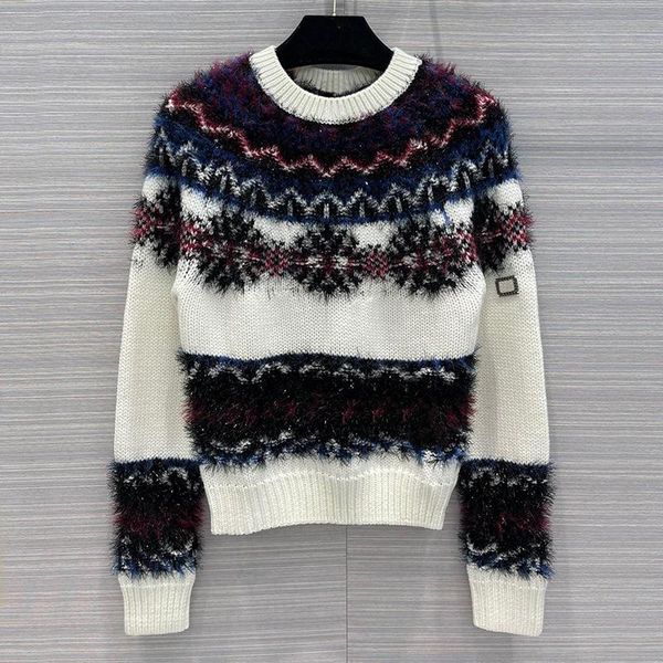 women's sweaters 2021 winter fashion jacquard christmas snowflake pattern knit cashmere sweater women chains long sleeve jumper, White;black
women's sweaters 2021 winter fashion jacquard christmas snowflake pattern knit cashmere sweater women chains long sleeve jumper, White;black