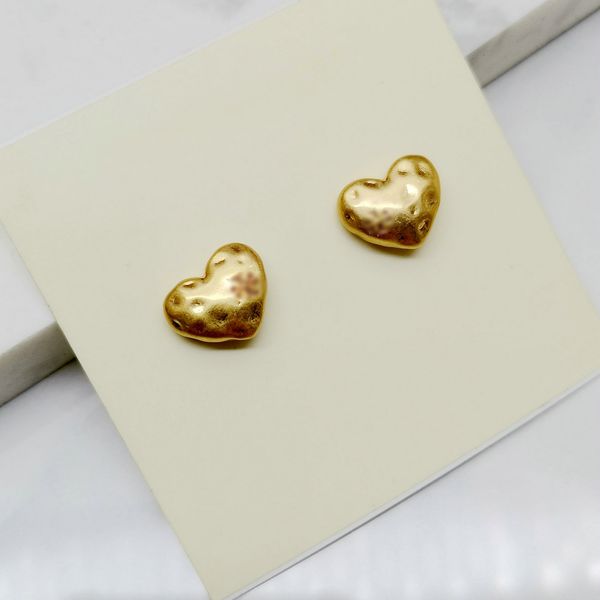 18k gold plated brand stud earring heart letter earrings, Golden;silver
18k gold plated brand stud earring heart letter earrings, Golden;silver
