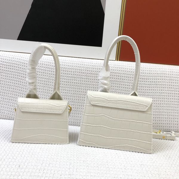 fashion designer luxury handbag for 2021 women casual shopping bags tote hnadbags j bag, Red;black
fashion designer luxury handbag for 2021 women casual shopping bags tote hnadbags j bag, Red;black