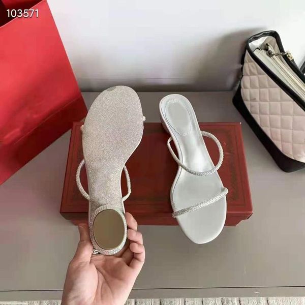 slippers 2021 summer style rhinestone high heel sandals square horseshoe simple round women's shoes versatile, Black
slippers 2021 summer style rhinestone high heel sandals square horseshoe simple round women's shoes versatile, Black