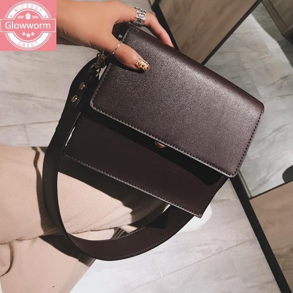 wide shoulder belt handbags bags for women small bag 2021 soild color small square bag fashion female shoulder crossbody bags 
wide shoulder belt handbags bags for women small bag 2021 soild color small square bag fashion female shoulder crossbody bags