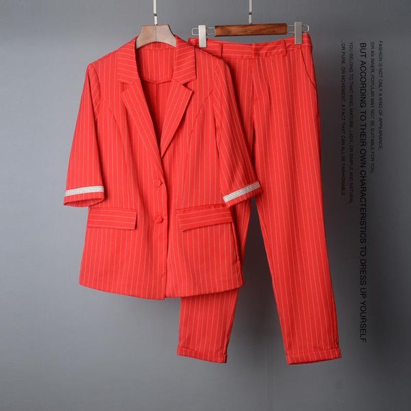 women's suits & blazers europe design women striped blazer and suit pants sets 2021 fall winter fashion slimming lady elegant office wo, White;black
women's suits & blazers europe design women striped blazer and suit pants sets 2021 fall winter fashion slimming lady elegant office wo, White;black