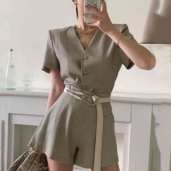 two piece dress korean summer retro v-neck loose single-breasted short-sleeved shirt + high-waist casual wide-leg shorts with belt, White
two piece dress korean summer retro v-neck loose single-breasted short-sleeved shirt + high-waist casual wide-leg shorts with belt, White