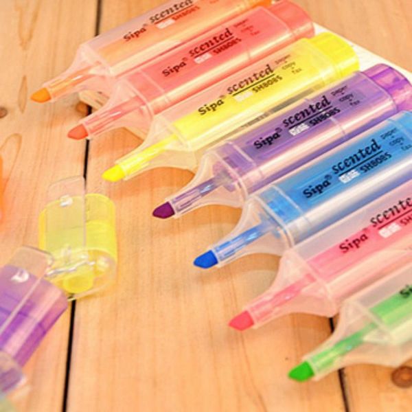 highlighters fluorescent pen fragrance color marker candy kids painting art school supplies stationery gifts, Black;red
highlighters fluorescent pen fragrance color marker candy kids painting art school supplies stationery gifts, Black;red