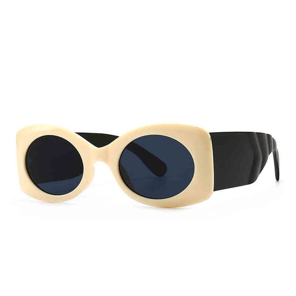 modern sunglass women's ins wind wide leg sunglass versatile trend sunglass 9112, White;black
modern sunglass women's ins wind wide leg sunglass versatile trend sunglass 9112, White;black