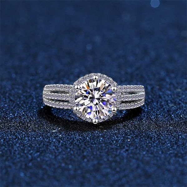3.0 carats luxury wedding ring round brilliant diamond halo engagement rings for women bridal jewelry include box 211217, Slivery;golden
3.0 carats luxury wedding ring round brilliant diamond halo engagement rings for women bridal jewelry include box 211217, Slivery;golden