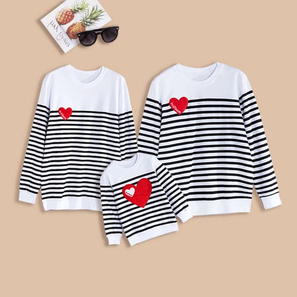 yangtai parent child spring and autumn 2021 new fashion love striped sweater for a family of three, Blue
yangtai parent child spring and autumn 2021 new fashion love striped sweater for a family of three, Blue