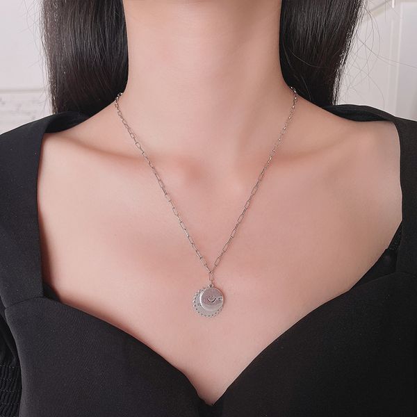 chaosheng s925 sterling silver double round brand letter smiling face necklace ins fashion cool style clavicle chain necklace female
chaosheng s925 sterling silver double round brand letter smiling face necklace ins fashion cool style clavicle chain necklace female