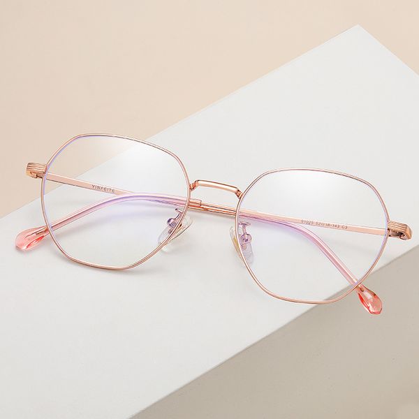 designer sun half titanium men's and women's polygonal net red korean fashion small student glasses optical frame 91025, White;black
designer sun half titanium men's and women's polygonal net red korean fashion small student glasses optical frame 91025, White;black