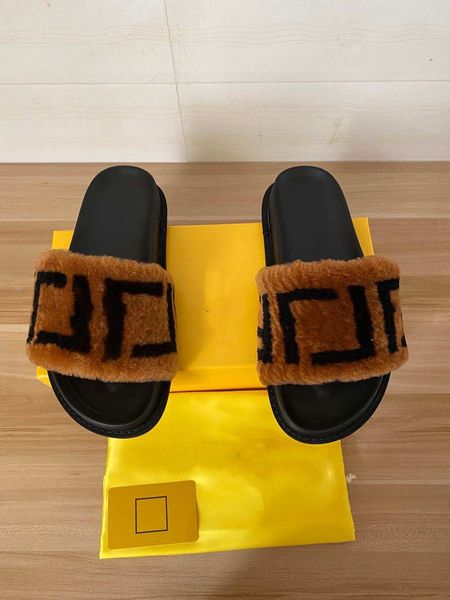 2021 new men's and women's casual slippers, women's fashion wool slippers, men's sandals + box, Black
2021 new men's and women's casual slippers, women's fashion wool slippers, men's sandals + box, Black