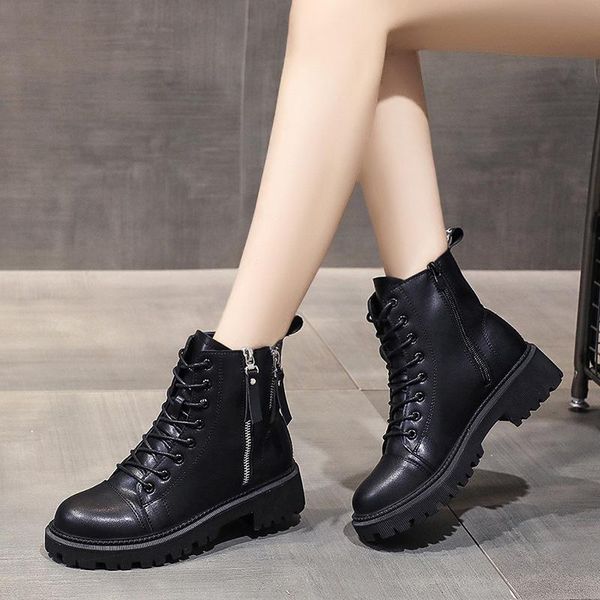 boots luxury women's autumn and winter 2021 black leather classic platform fashion short women
boots luxury women's autumn and winter 2021 black leather classic platform fashion short women