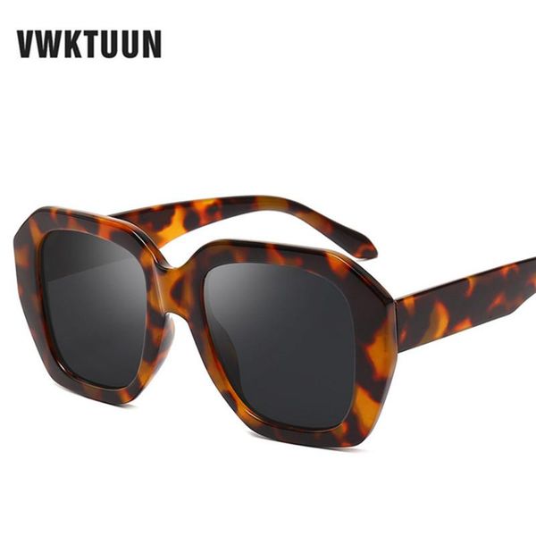 sunglasses vwktuun women vintage sun glasses for geometric gradient uv400 big retro oversized eyewear, White;black
sunglasses vwktuun women vintage sun glasses for geometric gradient uv400 big retro oversized eyewear, White;black