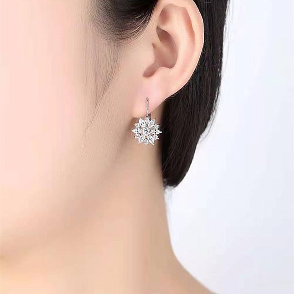 hoop & huggie wholesale 6 pairs of romantic cherry blossom earrings shiny crystal zircon sunflower ladies fashion jewelry, Golden;silver
hoop & huggie wholesale 6 pairs of romantic cherry blossom earrings shiny crystal zircon sunflower ladies fashion jewelry, Golden;silver