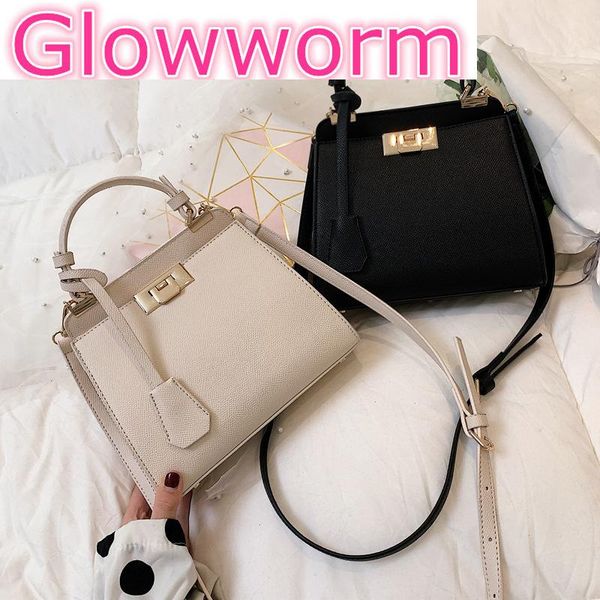 cross body female tote crossbody bag for women 2021 pu leather luxury handbags designer sac main ladies shoulder messenger
cross body female tote crossbody bag for women 2021 pu leather luxury handbags designer sac main ladies shoulder messenger