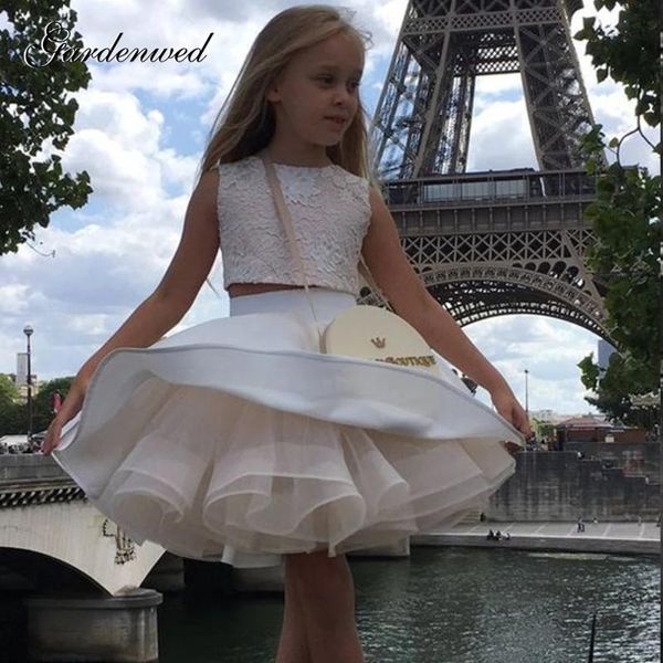 girl's dresses two pieces cute puffy girl princess lace satin layers tulle kids party dress appliques ball gown celebrity, Red;yellow
girl's dresses two pieces cute puffy girl princess lace satin layers tulle kids party dress appliques ball gown celebrity, Red;yellow