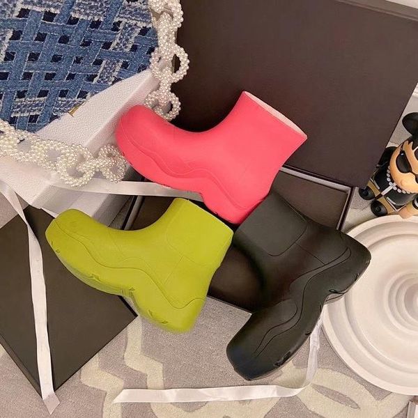boots female women jelly shoes ankle 2021 autumn british wind genuine leather thick with short motorcycle, Black
boots female women jelly shoes ankle 2021 autumn british wind genuine leather thick with short motorcycle, Black