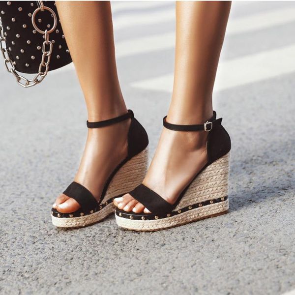 2021 summer shoes women fashion wedges buckle cover heel sandals ladies casual light platform sandals female plus size 43, Black
2021 summer shoes women fashion wedges buckle cover heel sandals ladies casual light platform sandals female plus size 43, Black