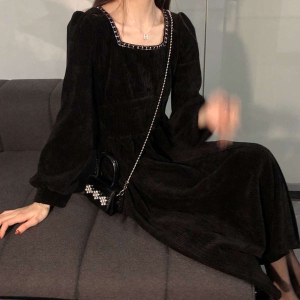temperament collar spring 2021 korean square french velvet thickened small decorative lace exquisite dress women's fashion hot, Black;gray
temperament collar spring 2021 korean square french velvet thickened small decorative lace exquisite dress women's fashion hot, Black;gray