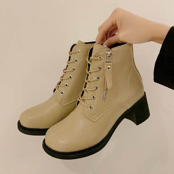 boots lady women's low shoes round toe lace up boots-women ankle autumn rubber rock black high heel 2021 lace-up fabric basic ro
boots lady women's low shoes round toe lace up boots-women ankle autumn rubber rock black high heel 2021 lace-up fabric basic ro