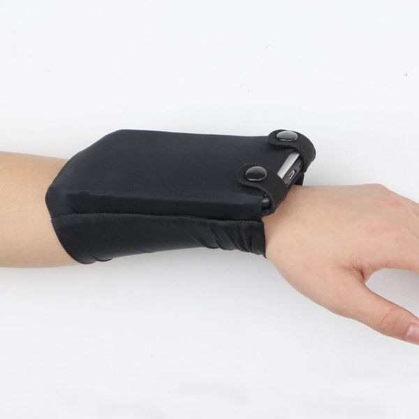 running arm pack wrist bag large capacity snap design gym sports elastic for 7 inch mobile phone universal daily outdoor jogging
running arm pack wrist bag large capacity snap design gym sports elastic for 7 inch mobile phone universal daily outdoor jogging