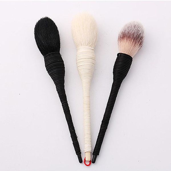eyelash curler flat goat wool rattan makeup brushes profesional foundation blush loose powder contour brush for beauty make up
eyelash curler flat goat wool rattan makeup brushes profesional foundation blush loose powder contour brush for beauty make up