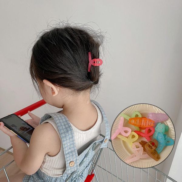 hair accessories children claw matte solid gummy jelly color mini barrette crab clips headwear for girls, Slivery;white
hair accessories children claw matte solid gummy jelly color mini barrette crab clips headwear for girls, Slivery;white
