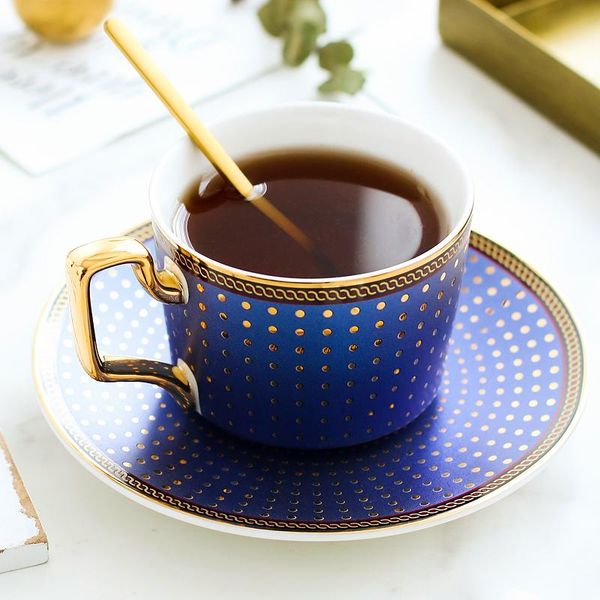 cups & saucers european creative ceramic coffee cup set simple gold rim light luxury porcelain breakfast tazas de cafe drinkware be50cp
cups & saucers european creative ceramic coffee cup set simple gold rim light luxury porcelain breakfast tazas de cafe drinkware be50cp