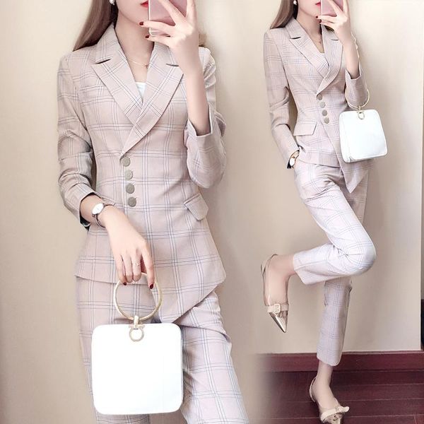 women's tracksuits spring fashion slim lattice small suit temperament lady summer two-piece dd8, Gray
women's tracksuits spring fashion slim lattice small suit temperament lady summer two-piece dd8, Gray