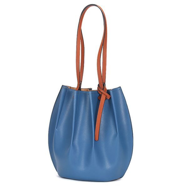 hbp large-capacity bag female bucket handbag 2021 new korean version of the trendy niche commuter wild one-shoulder tote bags
hbp large-capacity bag female bucket handbag 2021 new korean version of the trendy niche commuter wild one-shoulder tote bags