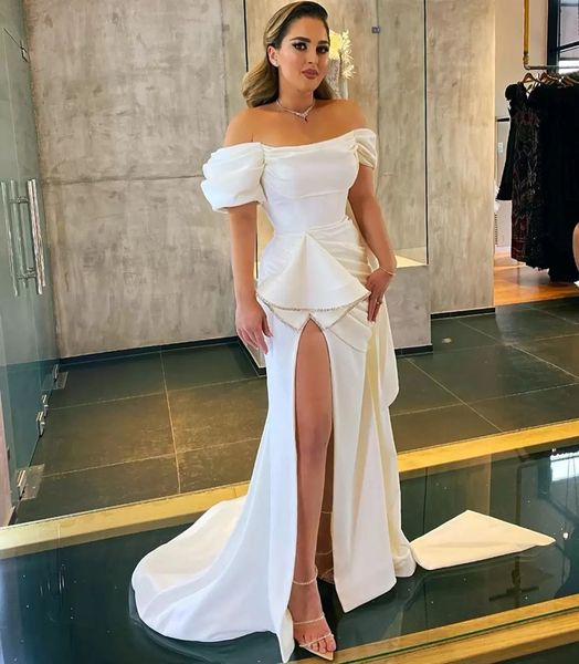 off the shoulder split mermaid evening dresses with beadings sweep train satin formal prom gowns vestidos de novia, Black;red
off the shoulder split mermaid evening dresses with beadings sweep train satin formal prom gowns vestidos de novia, Black;red