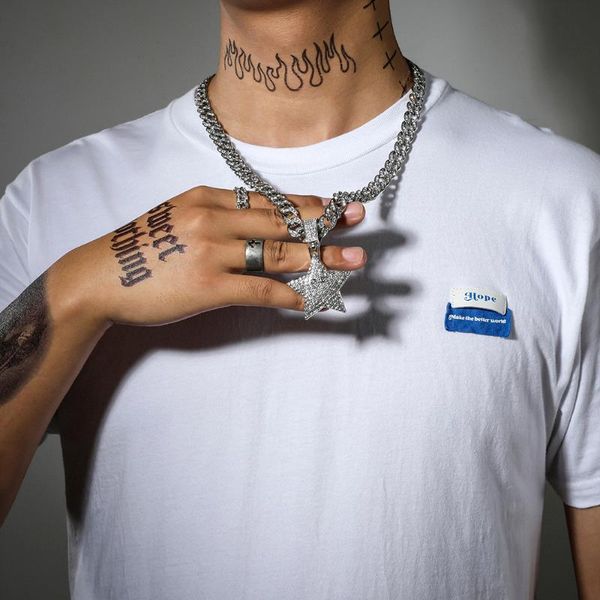 pendant necklaces shine star rhinestone necklace night iced out hip-hop collar cuban rock street style jewelry for man women gifts, Silver
pendant necklaces shine star rhinestone necklace night iced out hip-hop collar cuban rock street style jewelry for man women gifts, Silver